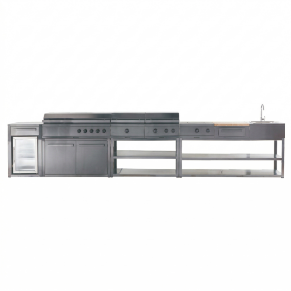 Outdoor Kitchen